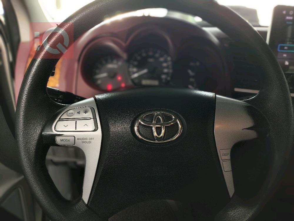 تۆیۆتا هایلۆکس